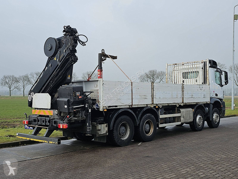 Kamion Mercedes AROCS 3 HIAB 232ES5
