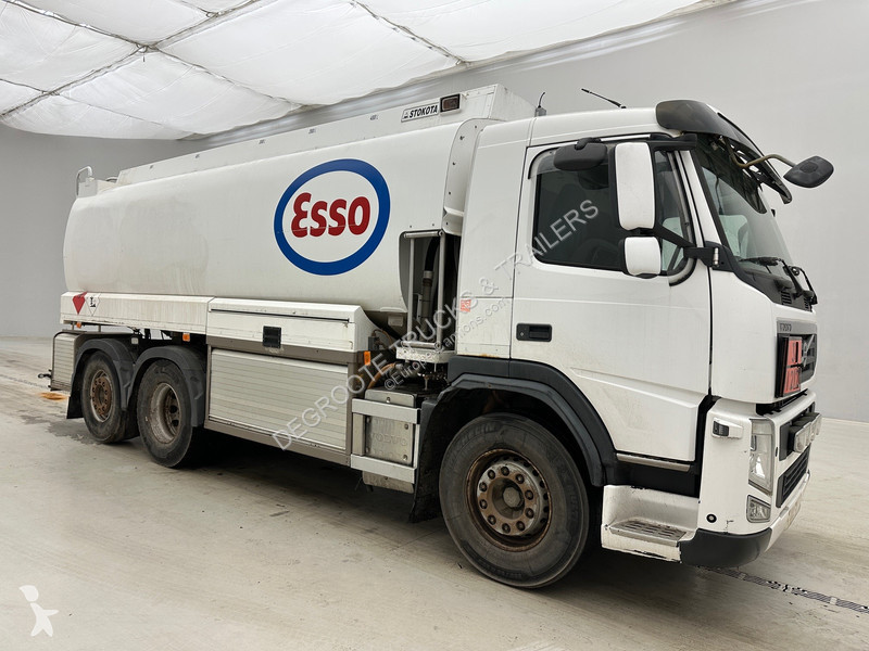 Camion Volvo 380 - 6x2