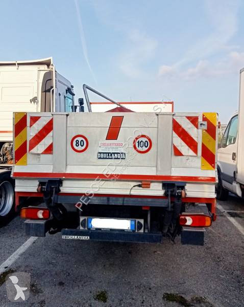 Camion Nissan