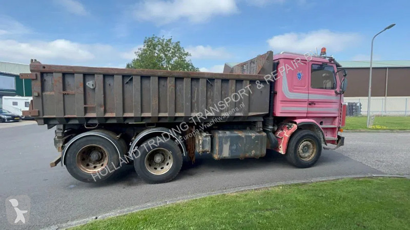 Camion Scania P-360 scania  6X2 Boogielift...