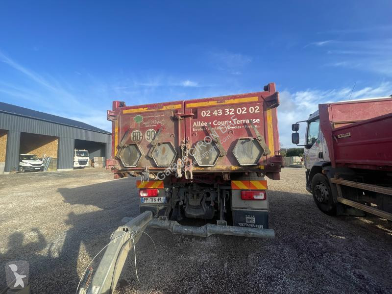 Camion DAF 410