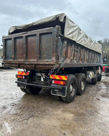 Camion benne TP Volvo