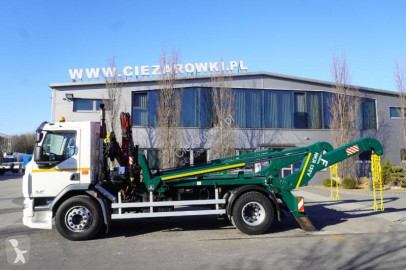 Camion dublu DAF