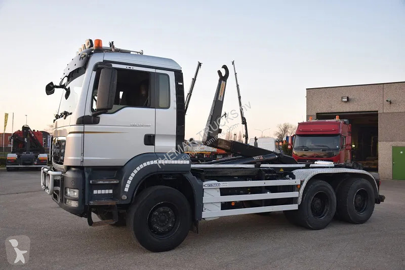 Kamion MAN 33.400