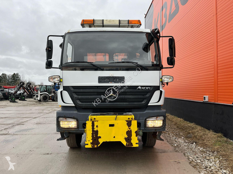 Camion Mercedes 1824 4x4 POSSIBLE TO BUY WITH...