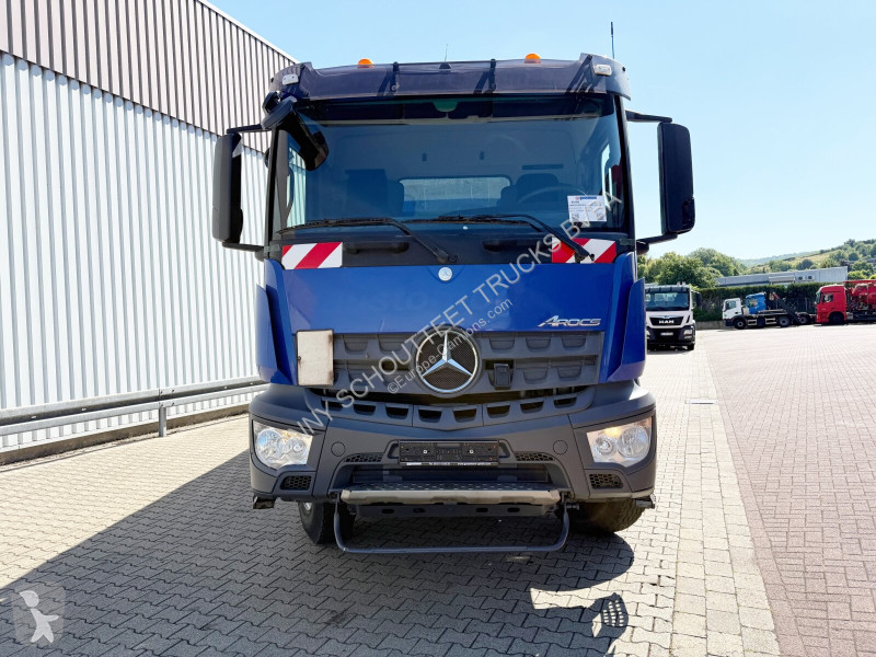 Camion Mercedes Arocs 3243 K 8x4/4 Arocs 3243 K...