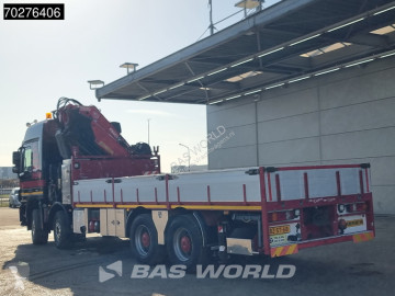 Camion grue Mercedes