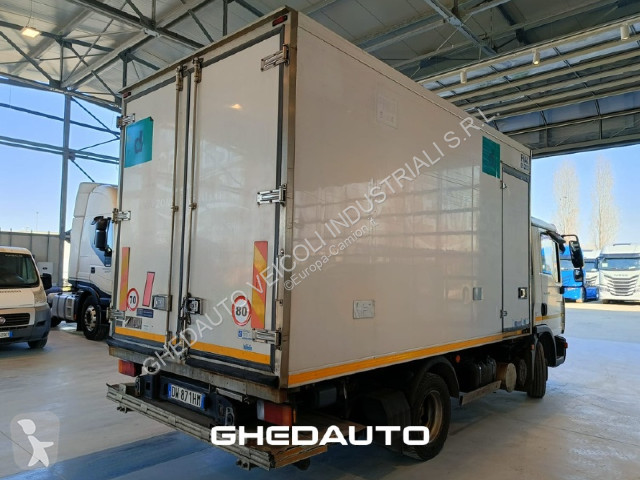 Camion MAN MAN - MAN 8 180N