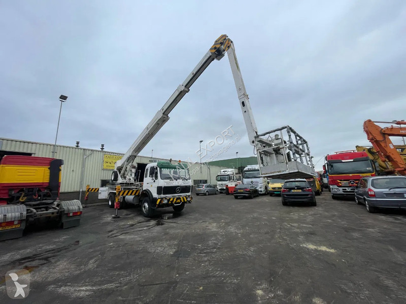Kamion Mercedes SK Bronto Skylift 30 Meters 6x4...