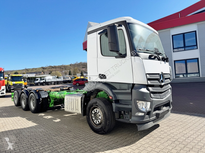 Camion Mercedes Arocs 3242/48 LK 8x4/4 Arocs...