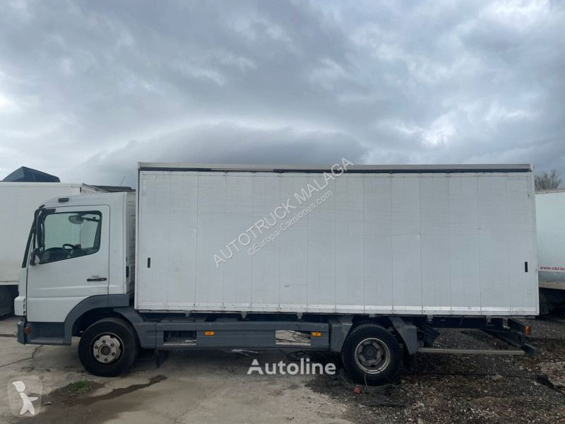 Kamion Mercedes ATEGO 1018 BOTELLERO