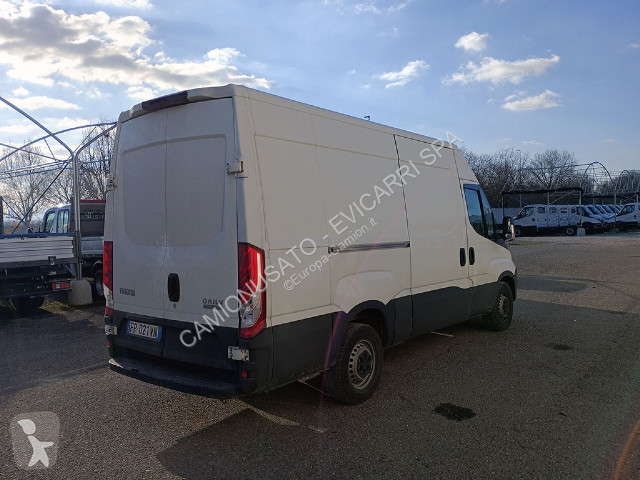 Veicolo commerciale Iveco Daily 35S14 A8