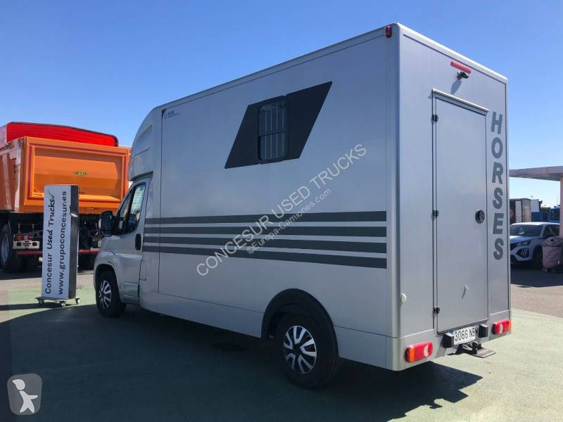 Camion Peugeot