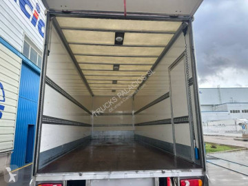 Camion fourgon DAF