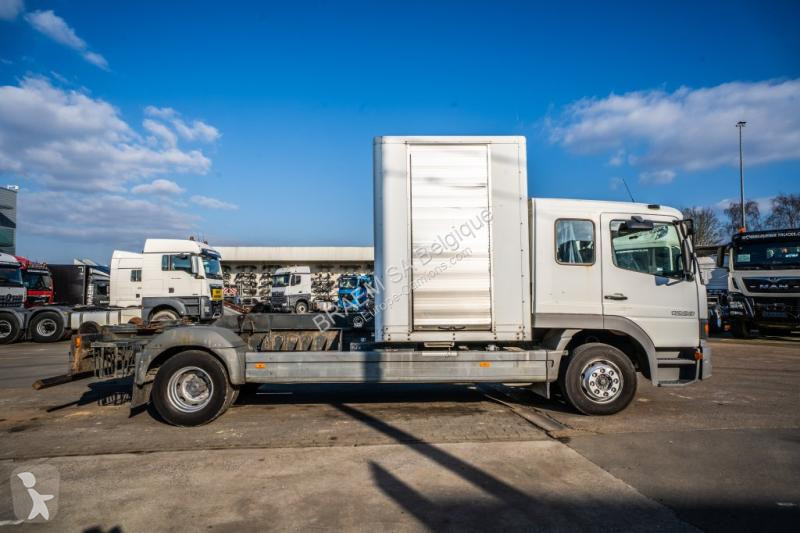 Camion Mercedes 1223