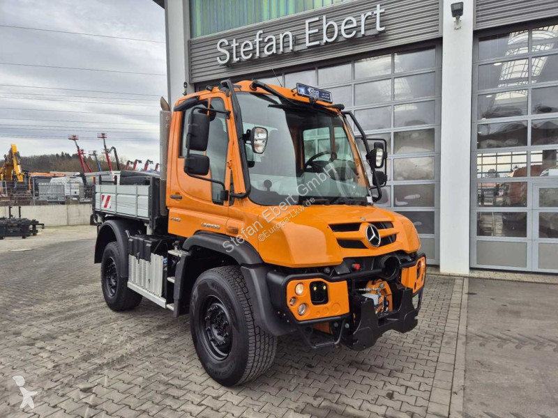 Kamion Mercedes U423 4x4 Hydrostat Zapfwelle