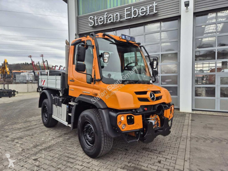 Kamion Mercedes U423 4x4 Hydrostat Zapfwelle