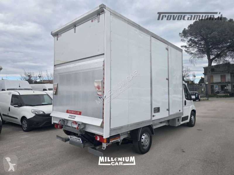 Veicolo commerciale Peugeot 2021 FURGONE 4,40...