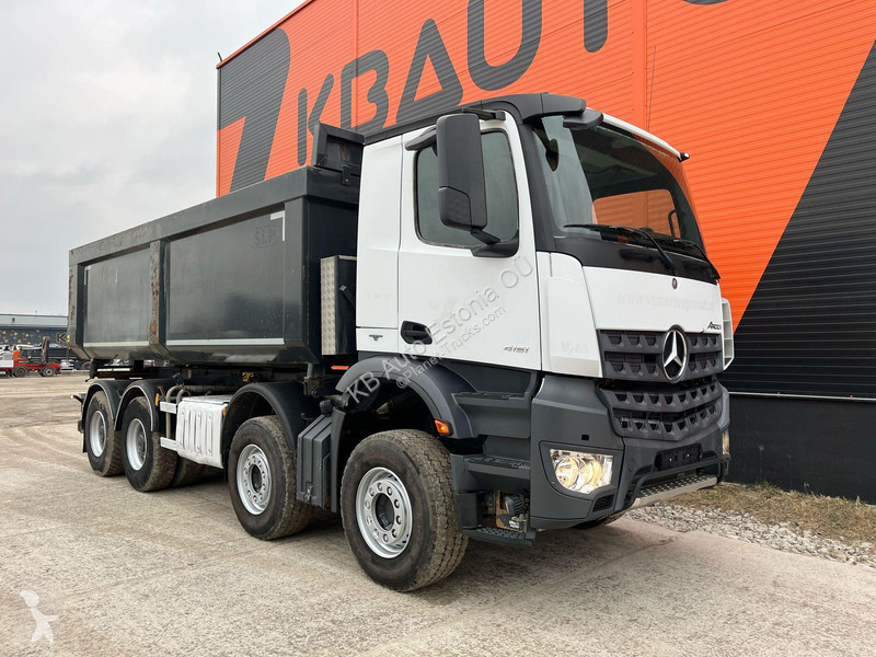 Kamion Mercedes Arocs 4151 8x4 BORDMATIC / FULL...