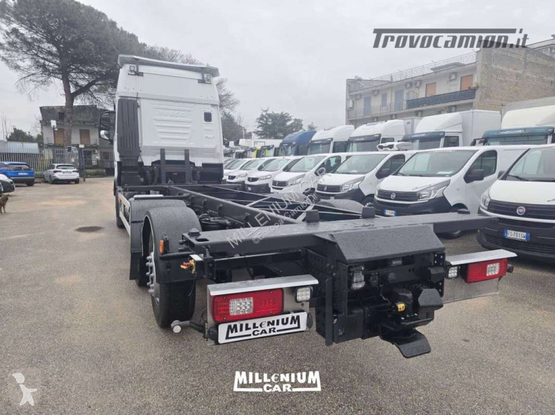 Camion Iveco 510 MOTRICE 3 ASSI 2021...