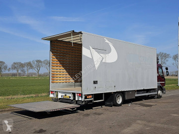 Camión furgón Renault