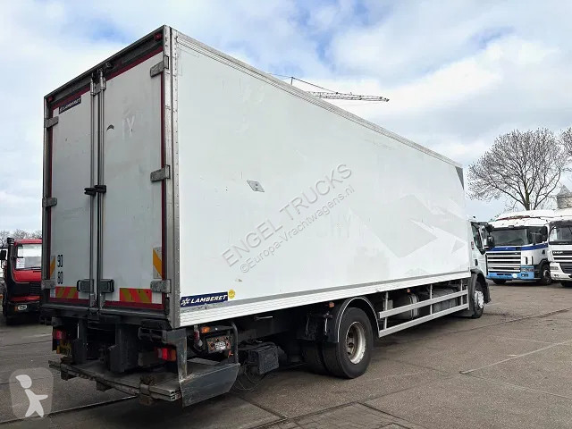 Camion Renault D 19 D320 SLEEPERCAB 4x2...