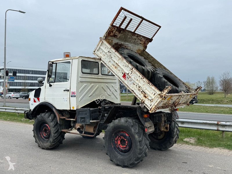 شاحنة Mercedes 424