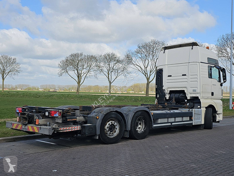 Camion MAN TGX 6x2*4