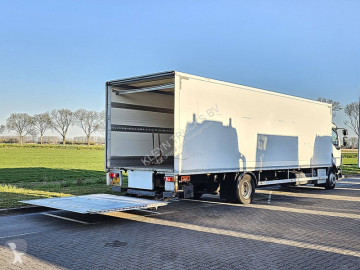 Camion fourgon Volvo