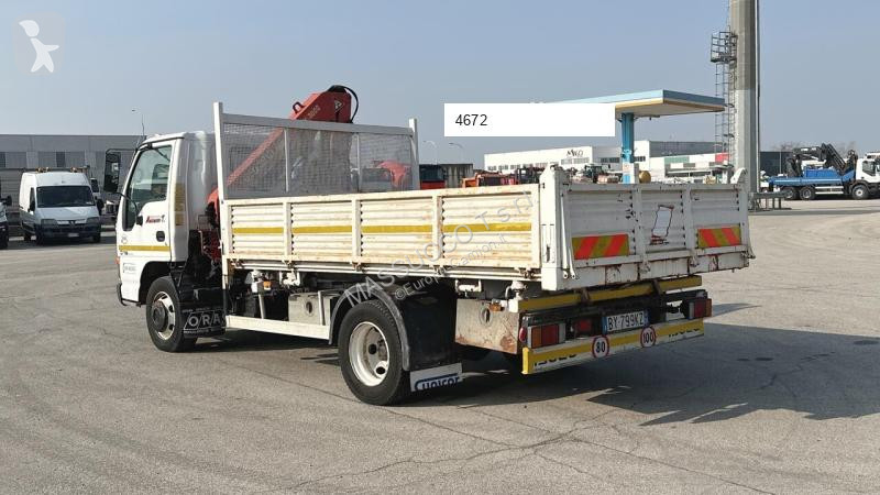 Camion Isuzu NQR75