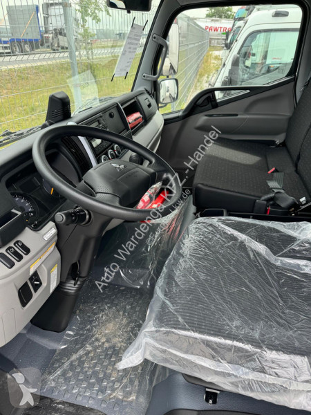 Camion Mitsubishi FUSO 70C18 Isotherm Koffer