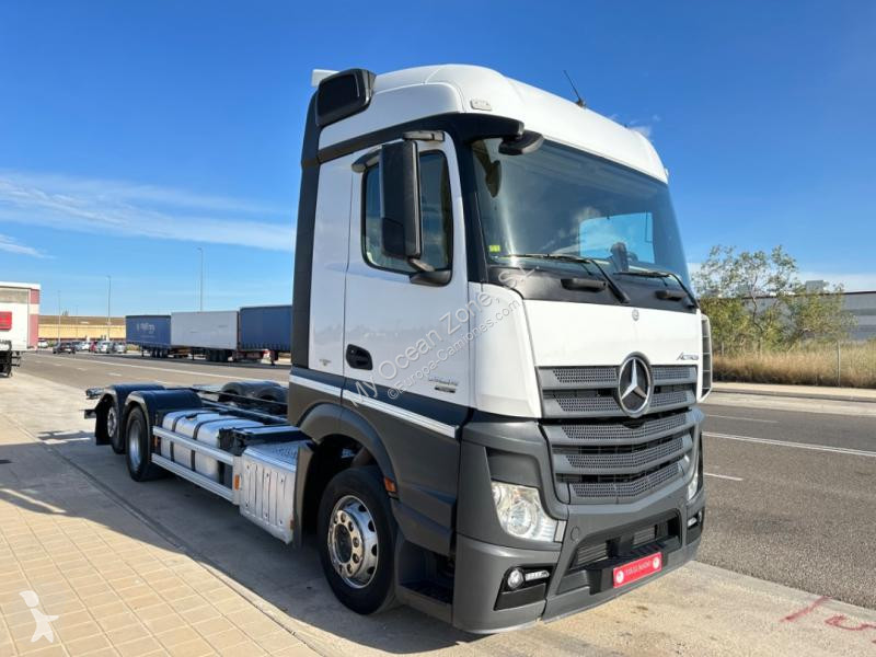 Camión Mercedes 2545