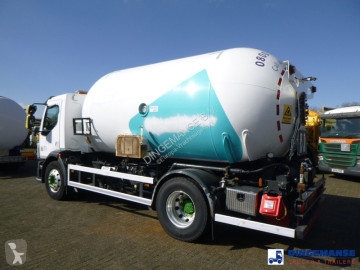 Camion citerne Volvo