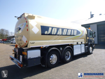 Camion citerne Scania