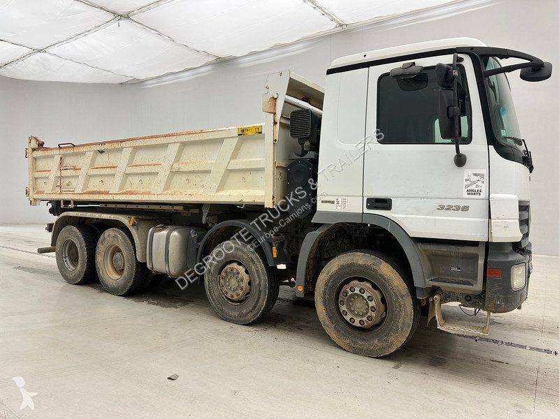Camion Mercedes 3236 - 8x4