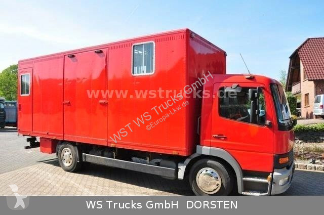 Vrachtwagen Mercedes 1224 EURO. 3