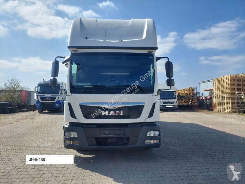 Kamion MAN TGL 8.220