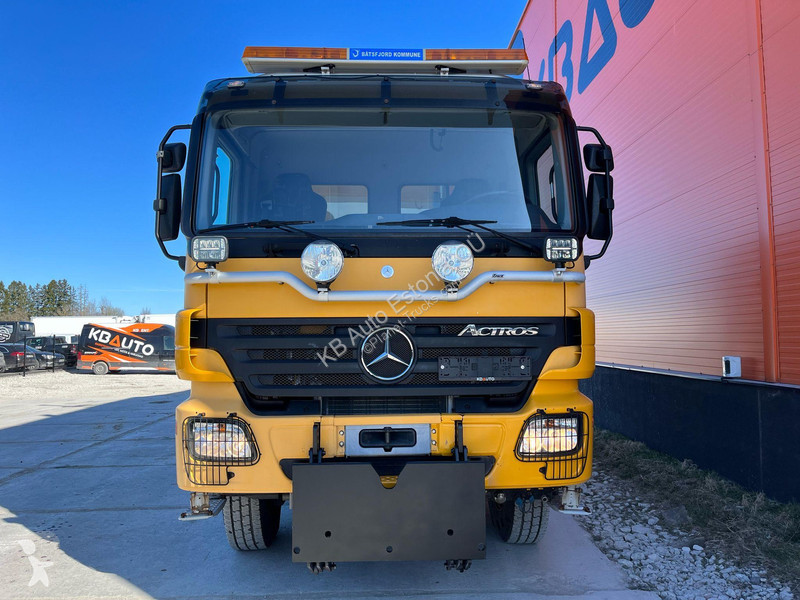 Camion Mercedes 1841 4x4 SNOW PLOW EQUIPMENT /...
