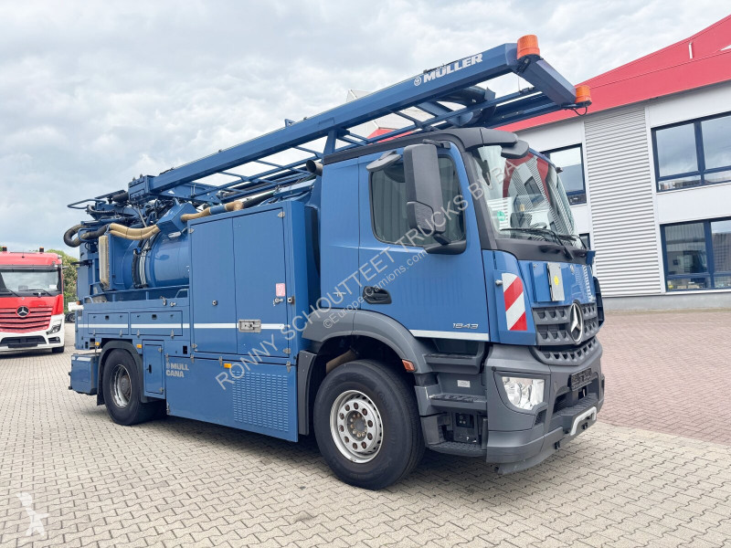 Gemeentevoertuig Mercedes Arocs 1843 L 4x2...