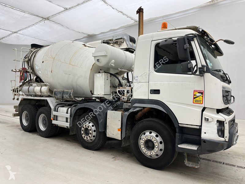 Camion Volvo FMX - 8x4
