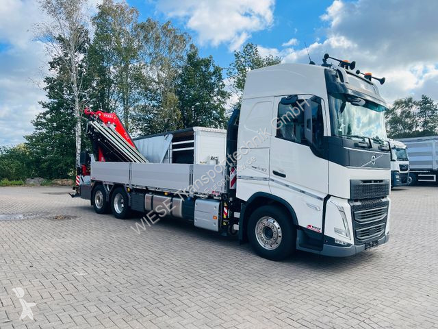 Camion Volvo 6x2 Container Fassi F545 Heck