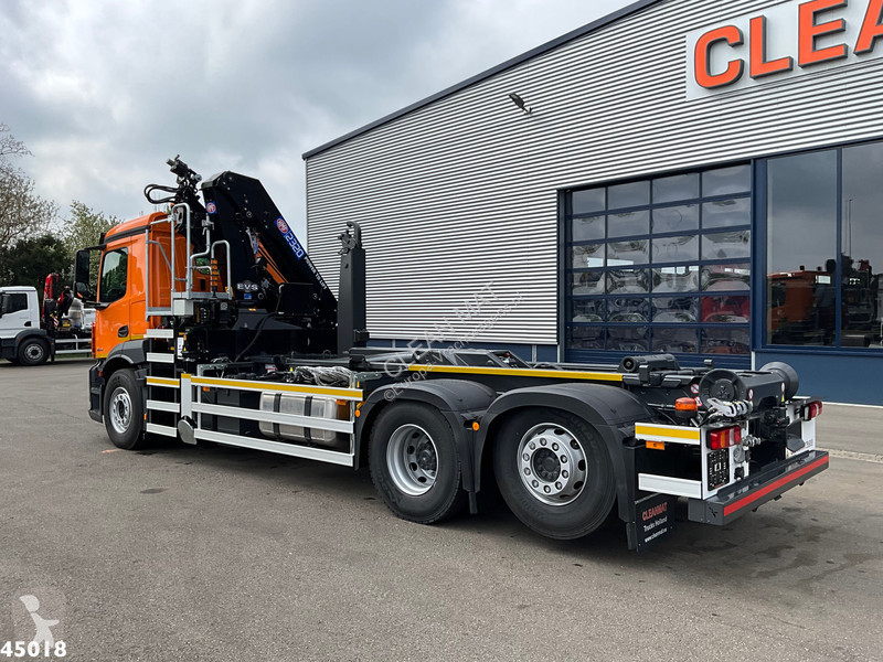 Camion Mercedes 2543 HMF 23 Tonmeter laadkraan