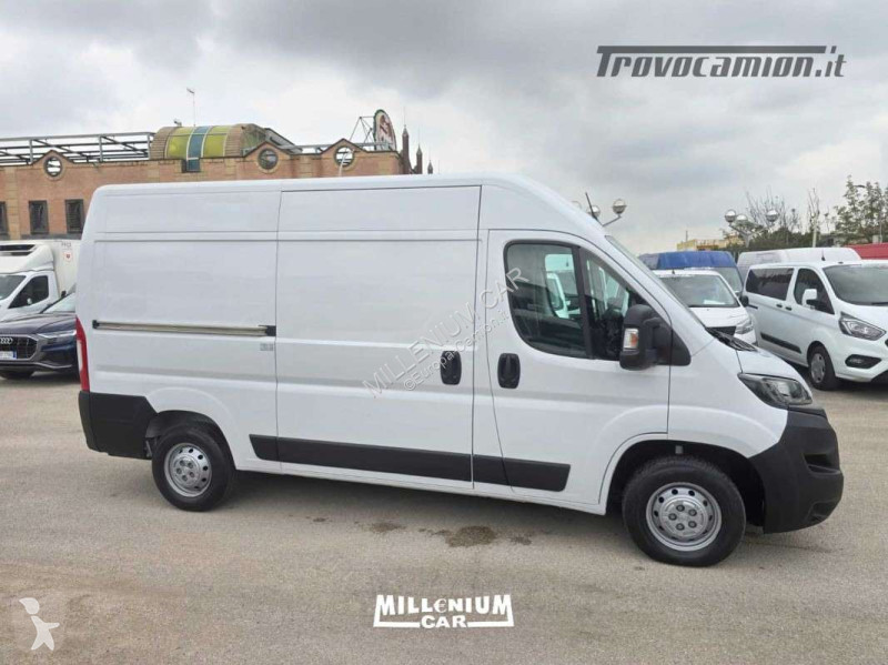 Furgoneta Peugeot L2 H2 2021 ISOTERMICO FRIGO...