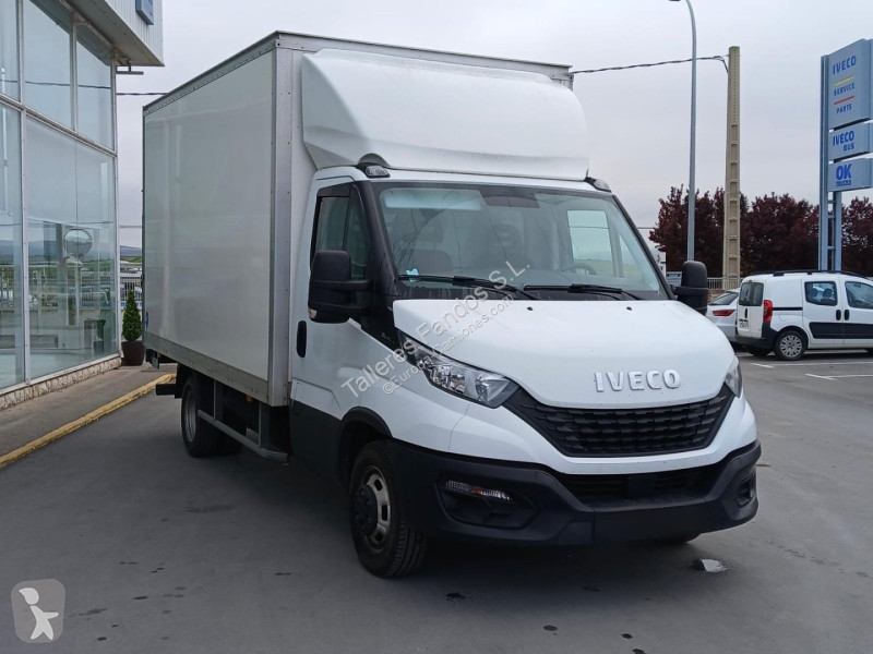 Furgoneta Iveco 35C16 20m3