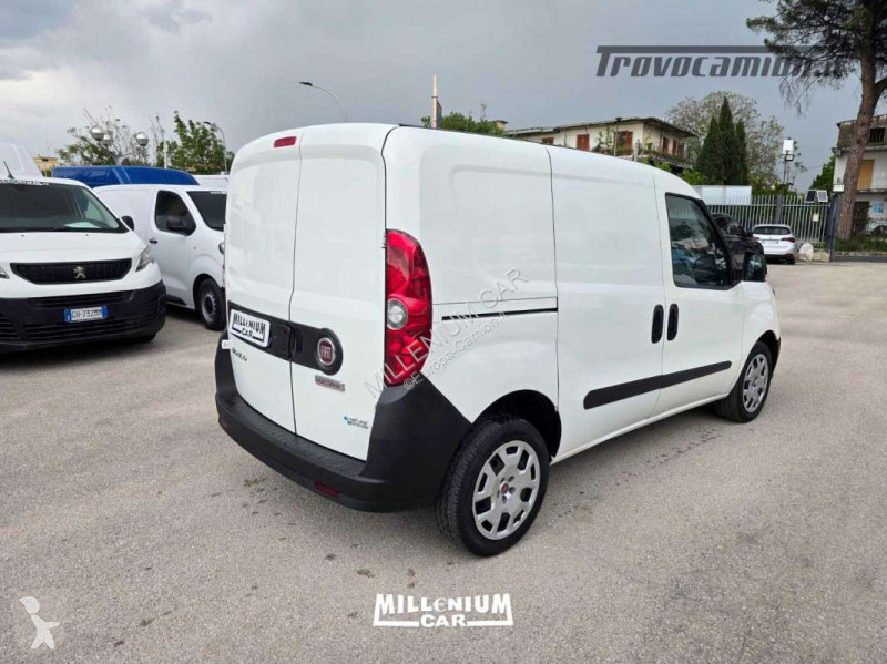 Furgoneta Fiat DOBLÒ 2020 METANO PORTA LATERALE