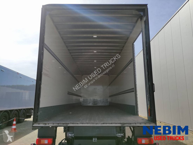 Camion Volvo 280 4X2 - 214.632Km - DH 2000Kg Lift
