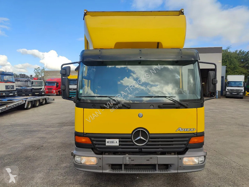 Camion Mercedes 815 HUIFBAK / PLANEN / BACHE /...