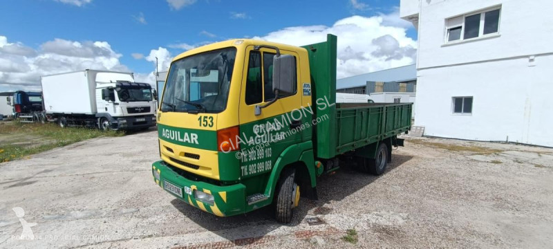 Camión Nissan 80.14
