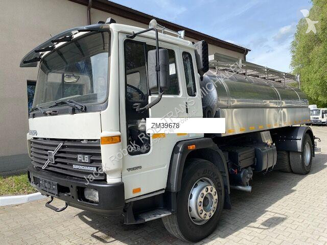 Camion Volvo FL 618