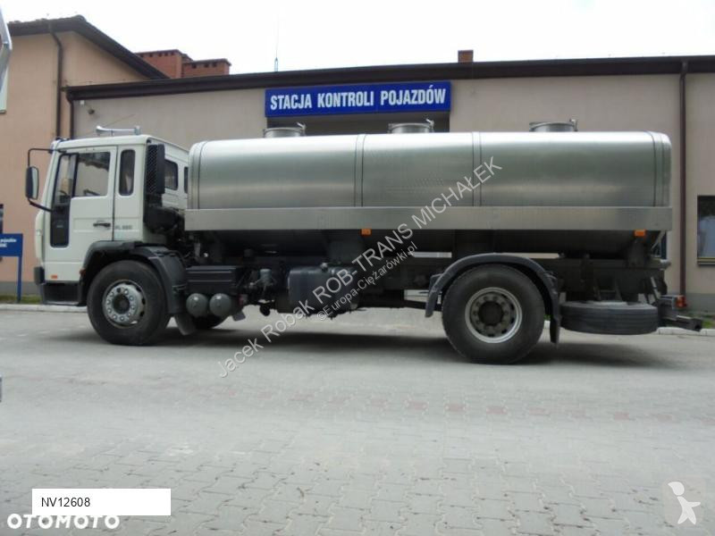 Camión Volvo FL220